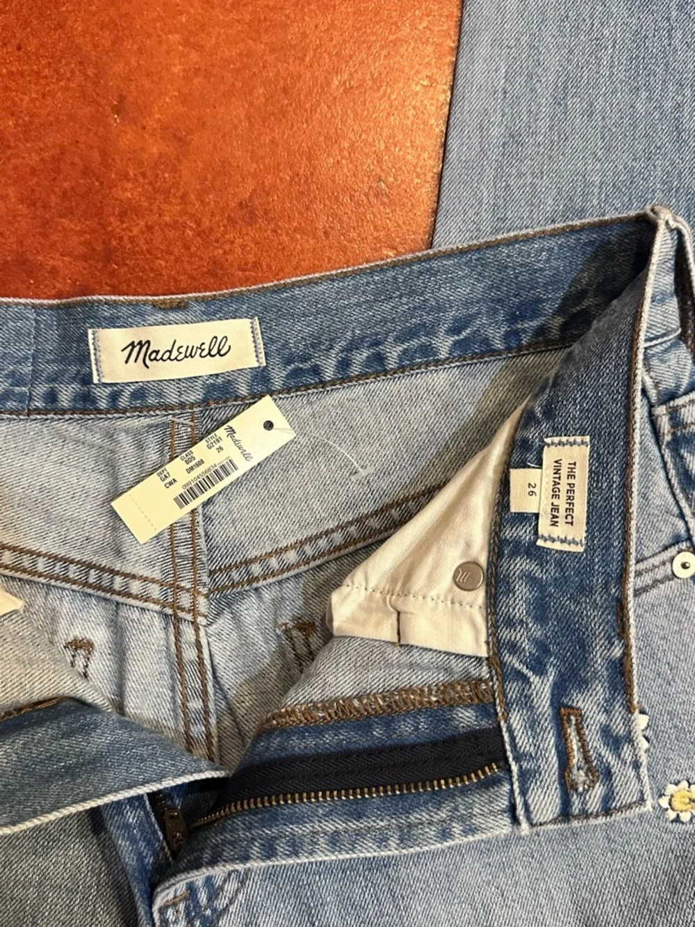 Madewell The Perfect Vintage Jean Embroidered Edition Size 26 - Picture 7 of 8